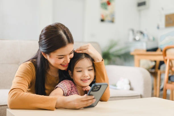 long distance marriage, ldm ibu muda, tips menjalani LDM, perjuangan ibu LDM, ibu membesarkan anak tanpa suami, rumah tangga jarak jauh, pernikahan LDM